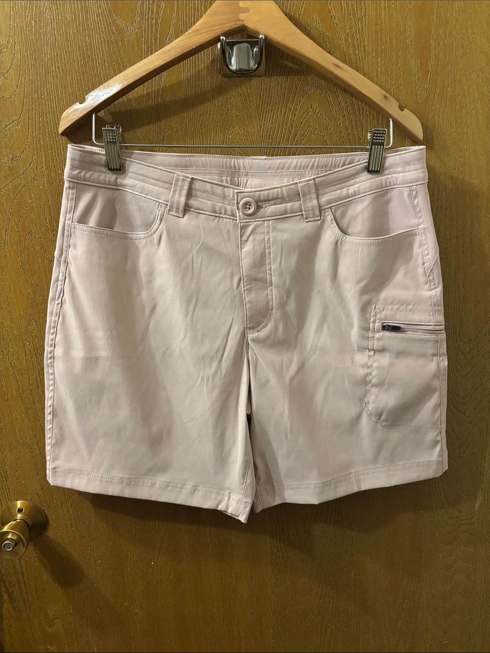 Eddie Bauer Pale Pink Women's Casual Bermuda Shorts-Size 10-